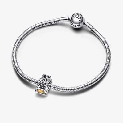 763330C01 Pandora two tone adventure car charm with Moments snake chain bracelet