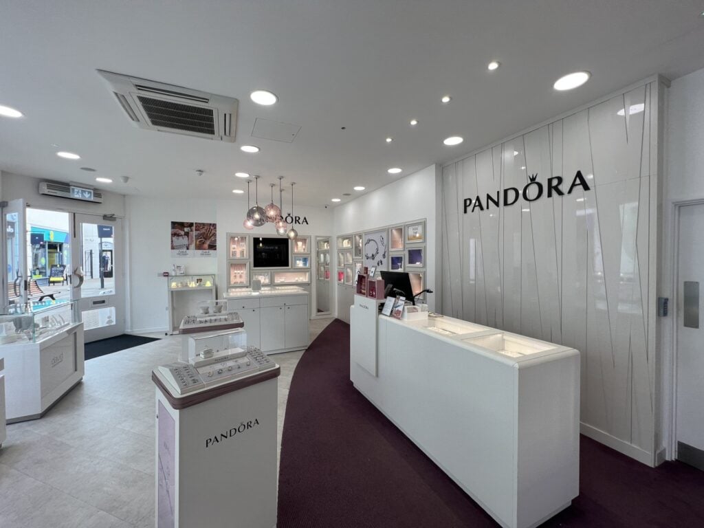 Pandora Chippenham